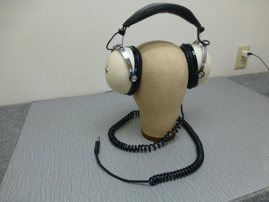 Pioneer SE-50 Stereo Headphones