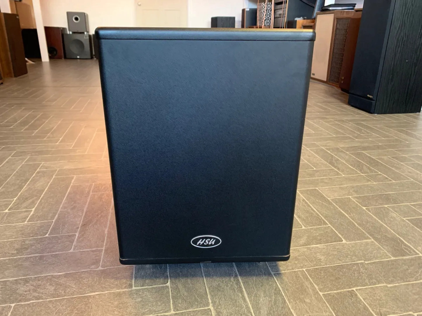 HSU VTF2 MKII Powered Subwoofer * Box