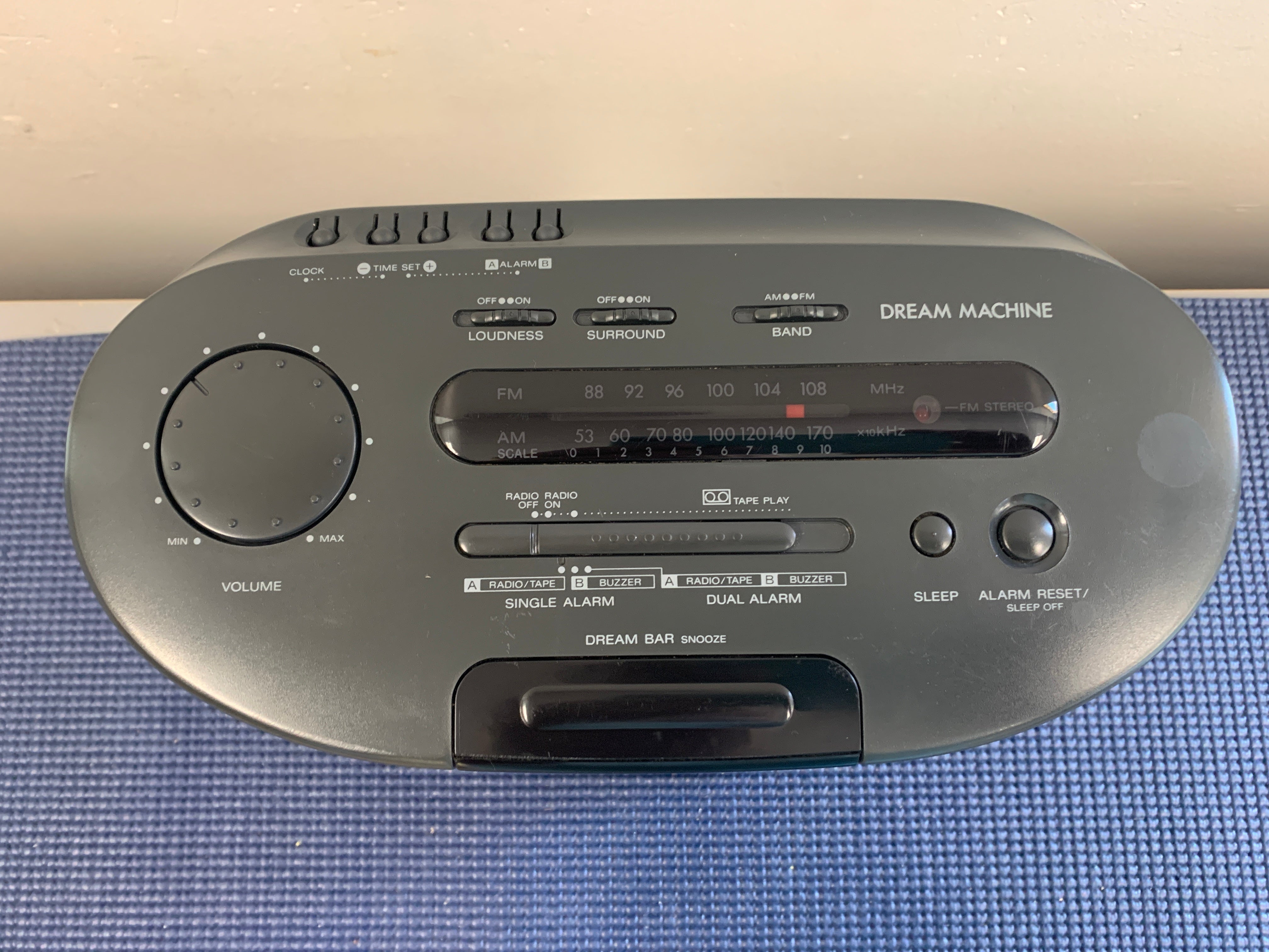 Vintage 1991 Sony ICF-CS650 AM/FM Stereo Digital Clock Radio Cassette offers Player VGC