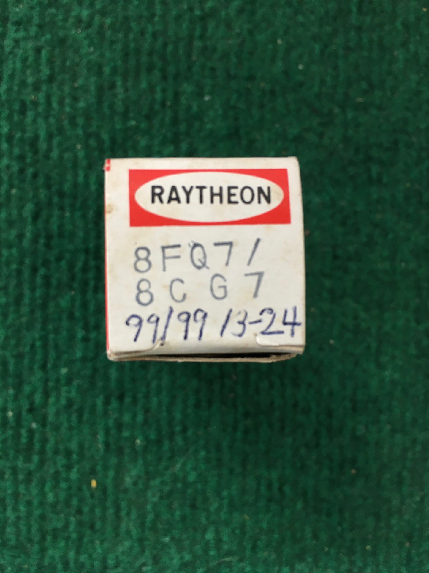 Raytheon 8FQ7 Vacuum Tube * Tested 99/99%