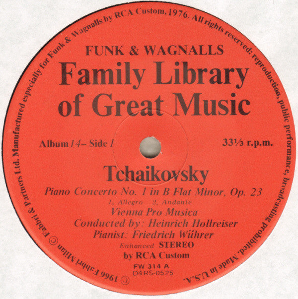 Pyotr Ilyich Tchaikovsky : The Piano Concerto No. 1 - Nutcracker Suite Selections (LP, Album, Comp)