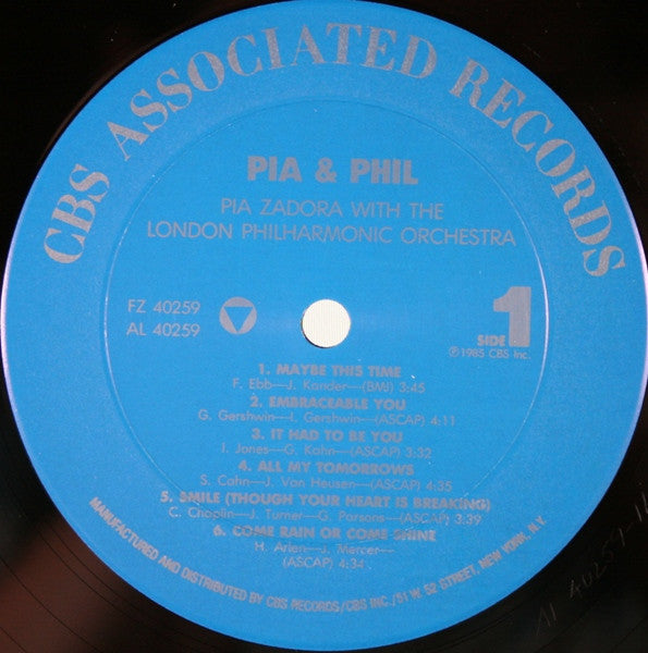 Pia Zadora With The The London Philharmonic Orchestra : Pia & Phil (LP, Album, Pit)